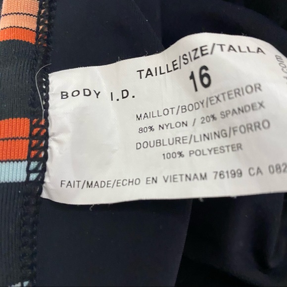 Women’s size 16 2 piece baiting suit - Picture 9 of 9